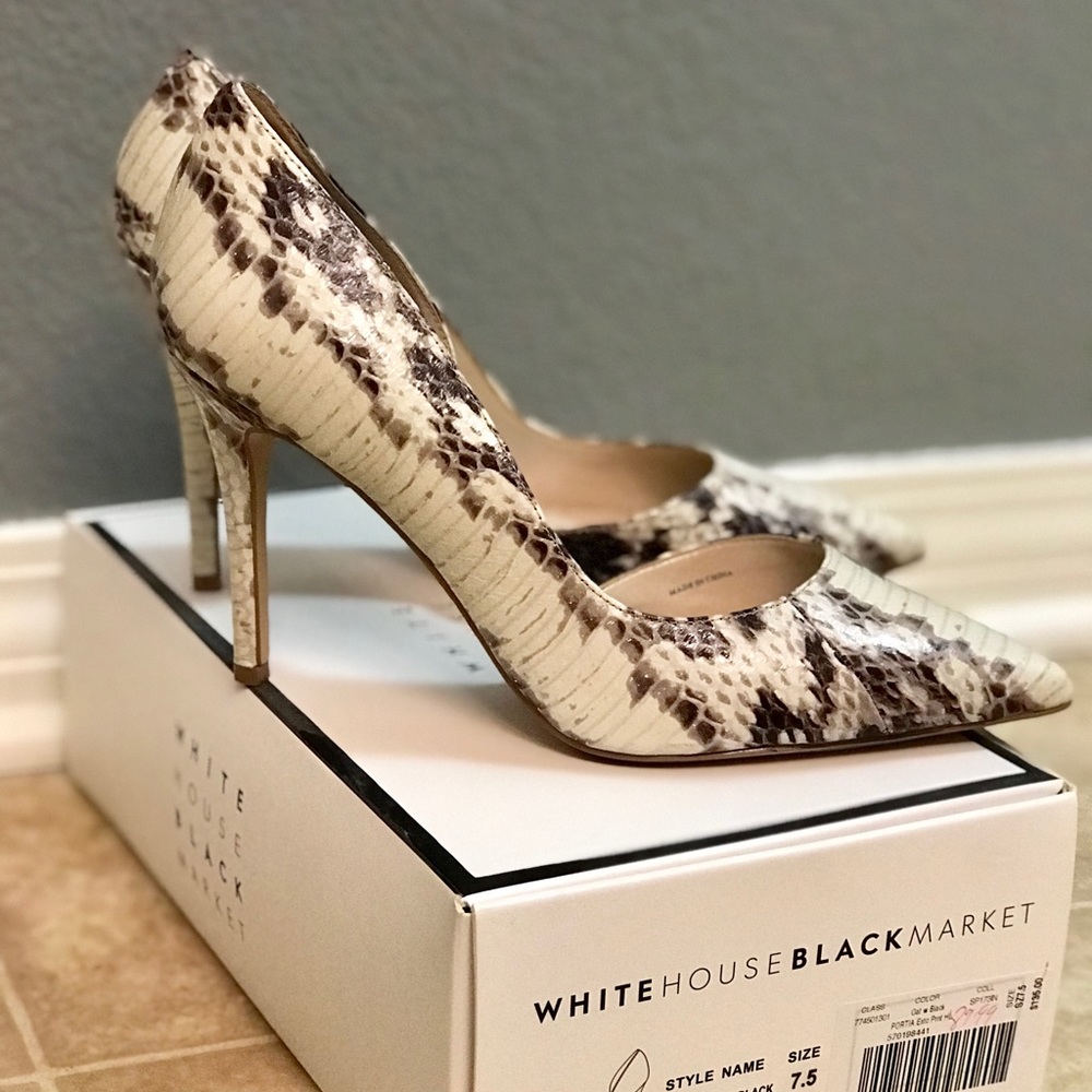 Beautiful snakeskin WHBM heels!